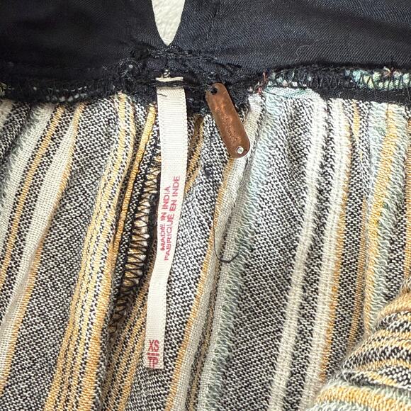 Free People Under The Sun Tunic Size Small Boho Flutter Sleeve Patchwork Top - Picture 11 of 12